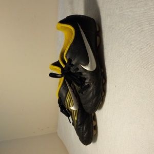 Nike Kids Cleats.  Size 12.5 C.  Black, silver, and yellow